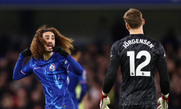 Chelsea vẫn đang chiến đấu chống lại các tân binh