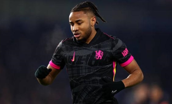 Chi 1,5 tỷ bảng nhưng thiếu tiền đạo, Chelsea đã tụt dốc ra sao?