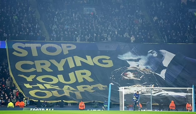 Chiêu khiêu khích của Man City phản tác dụng