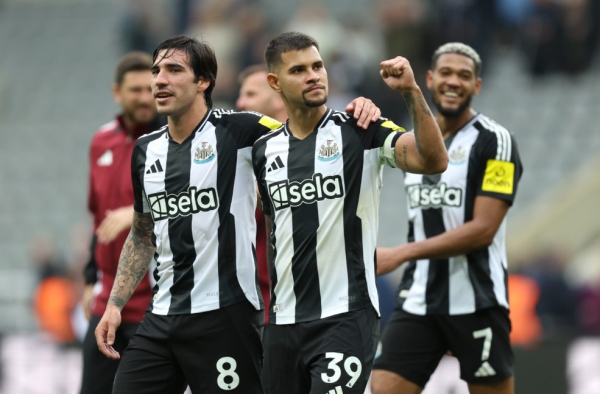 Chiến đấu chống lại Newcastle, Liverpool cần ngăn chặn ba "quái vật".