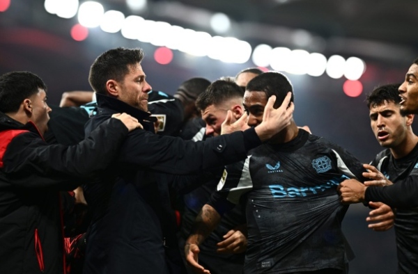 Chiến lược Leverkusen của Alonso tạo ra phép lạ