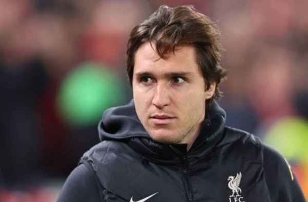 Chiesa hồi sinh: Ngọn lửa sẵn sàng bùng cháy ở Anfield