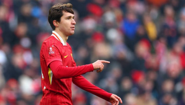 Chiesa mở tài khoản cho Liverpool, Vlahovic lập tức phản ứng