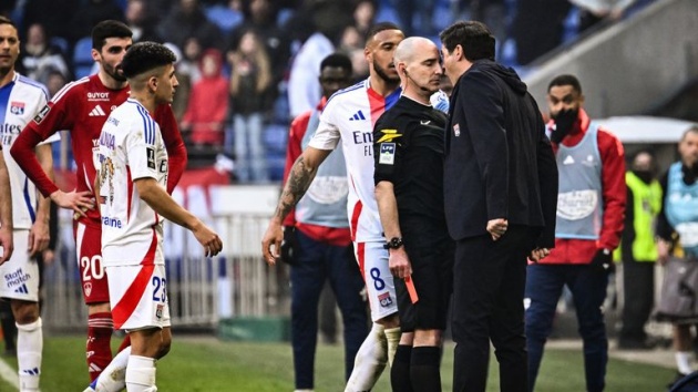 CHÍNH THỨC! Án phạt cực nặng, HLV bị cấm 9 tháng tại Ligue 1