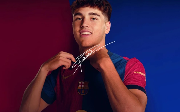 CHÍNH THỨC: Barca giữ chân Cubarsi
