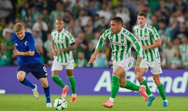 CHÍNH THỨC: Barca xong thương vụ Roque