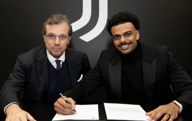 CHÍNH THỨC! Juventus đón tân binh từ Chelsea