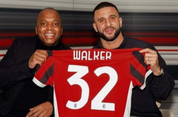 CHÍNH THỨC! Kyle Walker chia tay Man City, cập bến AC Milan