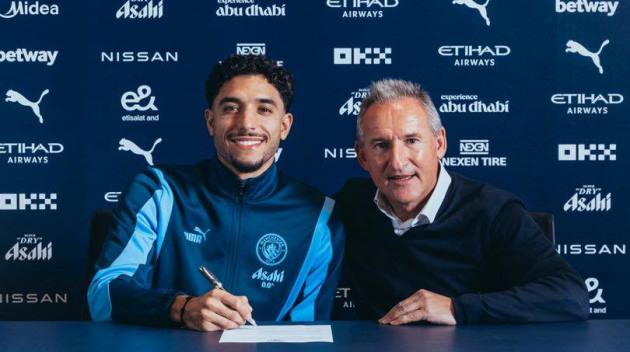 CHÍNH THỨC! Man City công bố 'bom tấn' Omar Marmoush