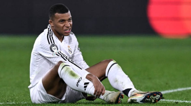 CHÍNH THỨC: Real báo hung tin về Mbappe