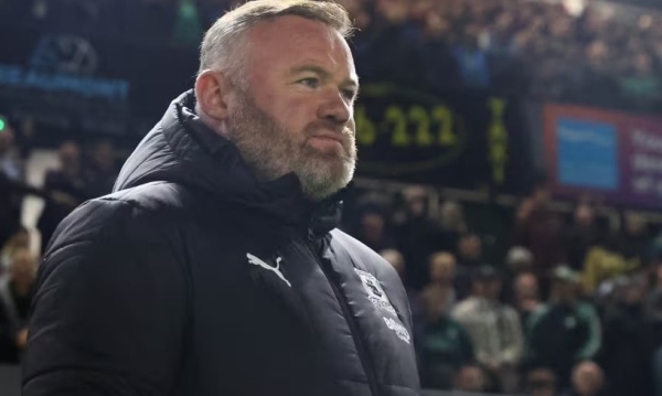 CHÍNH THỨC! Rooney chia tay Plymouth Argyle, thắng 1 trên 14 trận