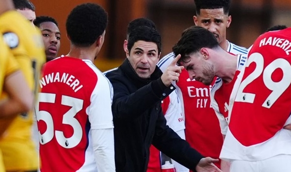 Chờ tài của Mikel Arteta khi Arsenal khủng hoảng