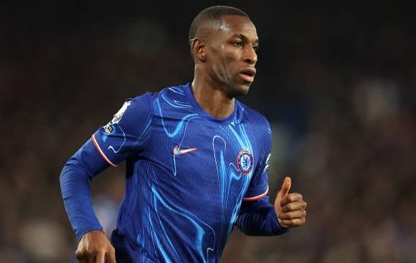Chuyển nhượng sáng 15/2: Nicolas Jackson lọt tầm ngắm Atletico; PSG tăm tia Konate