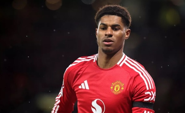 Chuyển nhượng sáng 3/1: Rashford từ chối lời đề nghị từ Saudi Arabia; Liverpool và Man City tranh nhau Dani Olmo