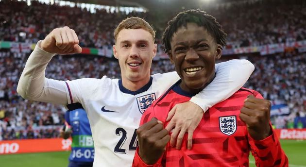 Cole Palmer có động thái khi Chelsea ủ mưu mua Kobbie Mainoo