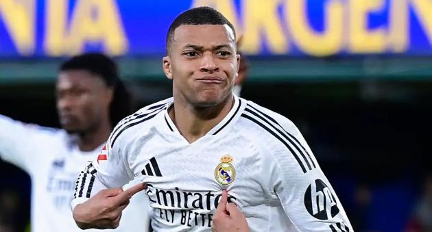Cristiano vượt qua Ronaldo: Giới hạn của MBappe là gì?