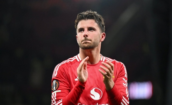 Cú hích Mason Mount đến với MU