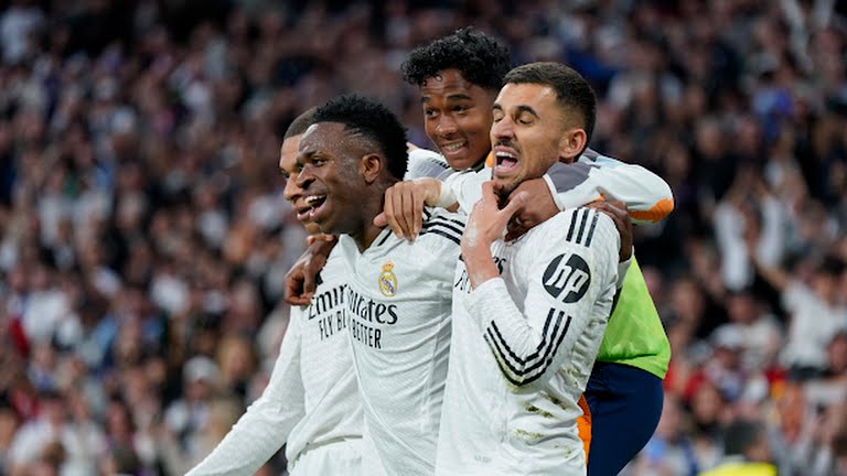 Cựu sao Barcelona gọi Real Madrid là đội bóng xuất sắc nhất thế giới