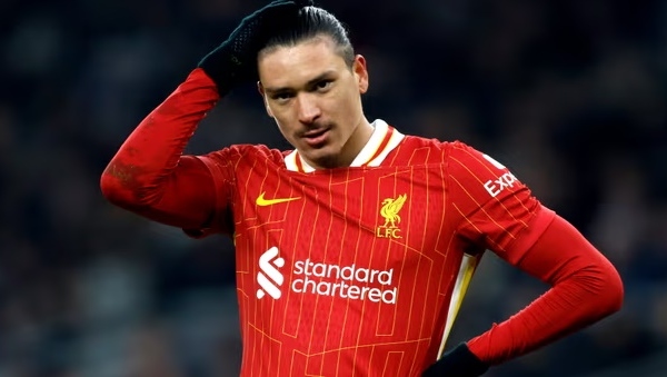 Darwin Nunez thất vọng trước quyết định của Liverpool