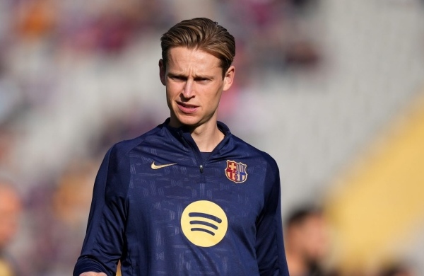 De Jong 'bật đèn xanh' cho Barcelona
