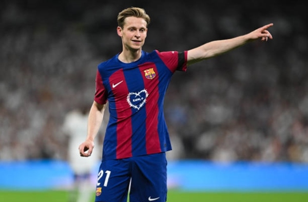 De Jong thất vọng với thành tích tại Barca, cơ hội mở ra cho Man Utd