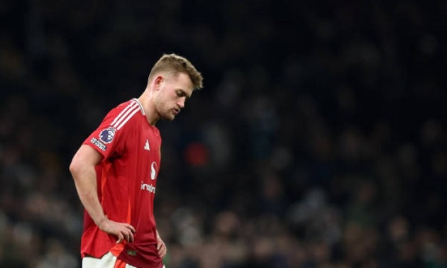 De Ligt sẽ mang về thêm rắc rối cho Amorim