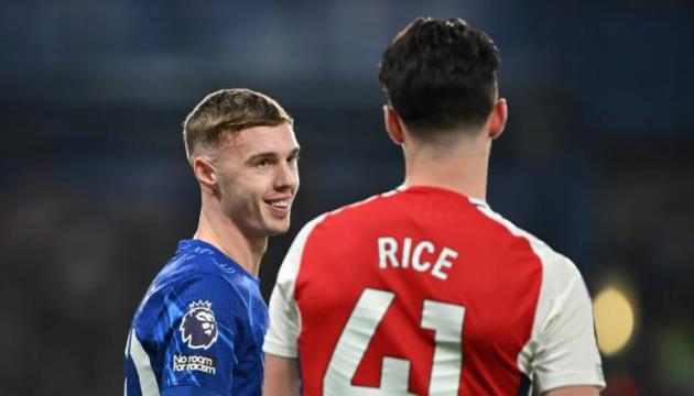 Declan Rice bất ngờ với Chelsea