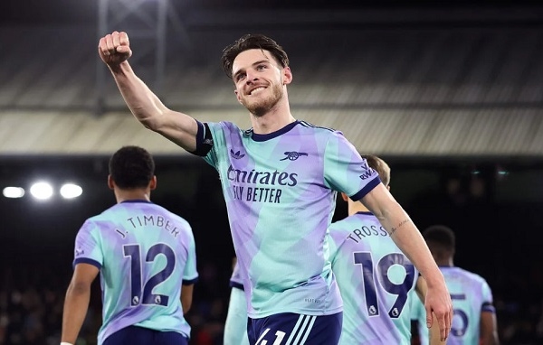 Declan Rice cảm thấy không "không tự nhiên" với một vị trí mà Arteta yêu cầu
