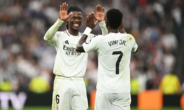 Đếm ngược đến 6 Ngôi sao Real Madrid trong Arsenal Wars "Đình chỉ"