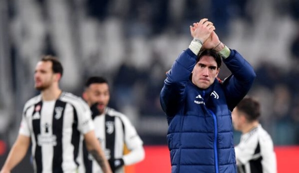 Đèn Arsenal có cơ hội mua Dusan Vlahovic