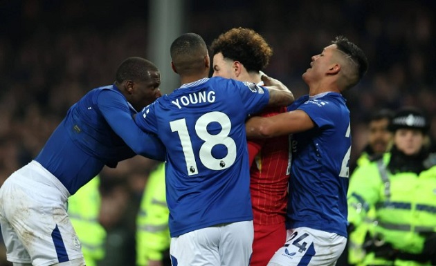 Derby Merseyside: Luôn kịch tính, luôn hỗn loạn, không bao giờ nhàm chán