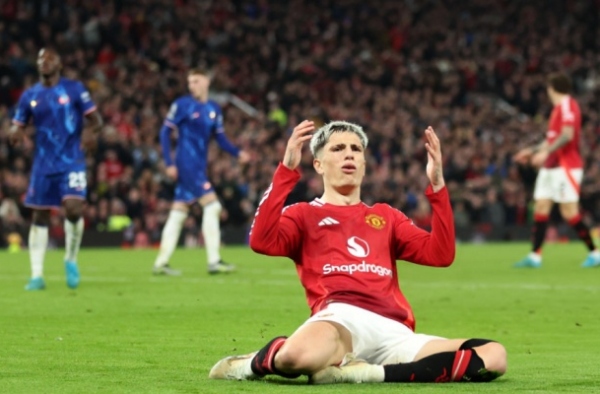 Điểm bước của Garnacho - Chelsea
