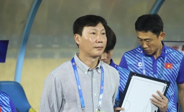 Điểm tin AFF Cup 14/12: HLV Kim Sang-sik quyết tâm đánh bại Indonesia; Thái Lan mất 3 trụ cột