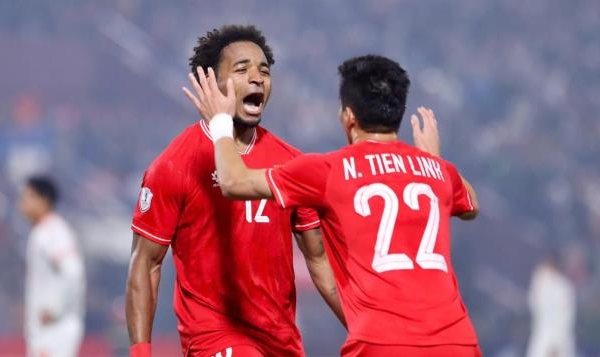 Điểm tin AFF Cup 28/12: ĐT Việt Nam thận trọng; Xuân Son được so sánh với Harry Kane