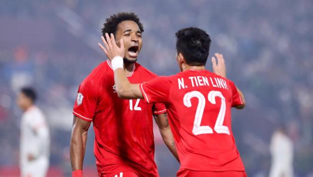 Điểm tin AFF Cup 28/12: ĐT Việt Nam thận trọng; Xuân Son được so sánh với Harry Kane