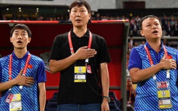 Điểm tin bóng đá Việt Nam 15/1: Jason Quang Vinh báo tin vui; Áp lực của HLV Kim Sang Sik