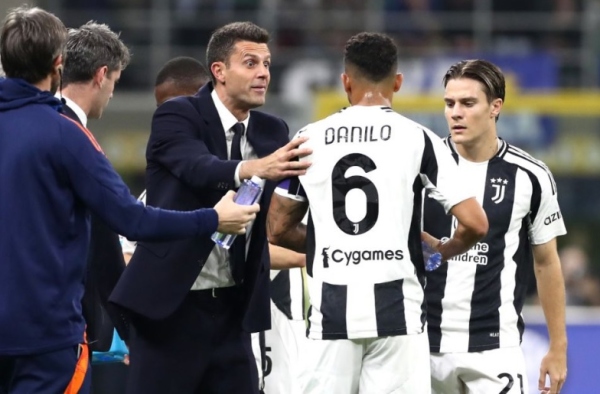 Điều gì làm hỏng mối quan hệ giữa Mota và Juventus Locker Room?