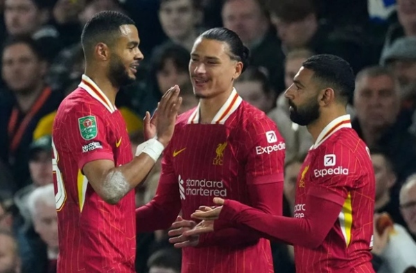 Điều Slot khác biệt với Klopp và những quyết định nhân sự trước trận PSG