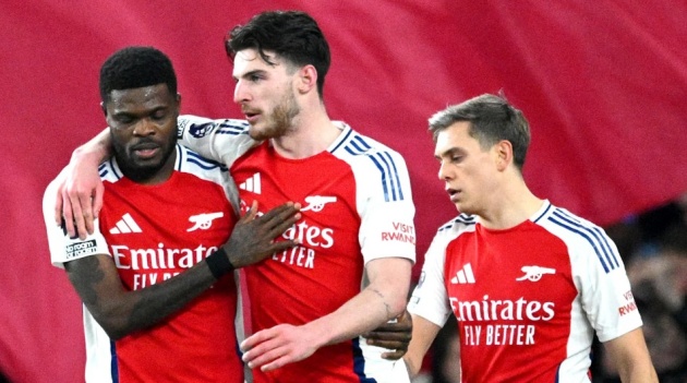 Đội hình Arsenal đấu Leicester: Trossard thay Havertz; Cờ đến tay Nwaneri