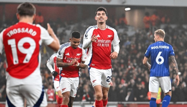 Đội hình Arsenal đấu Newcastle: Siêu hàng công