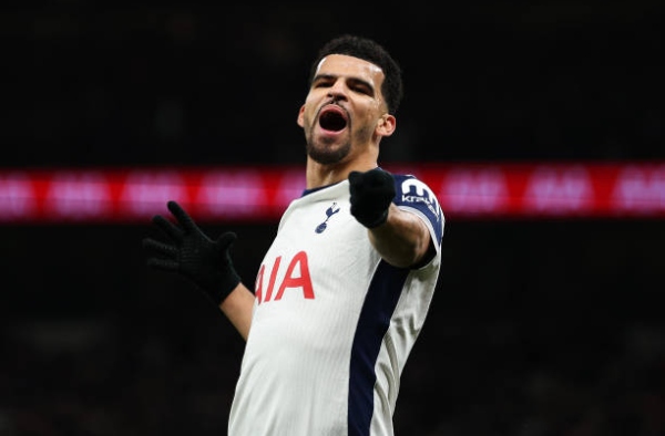 Dominic Solanke - Khẳng định giá trị và ngáng đường Liverpool