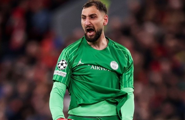 Donnarumma tinh quái ra sao trên chấm 11m?