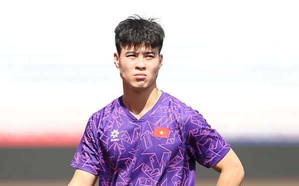 Duy Mạnh đã nói gì sau khi Supachok ghi bàn thiếu fair-play?