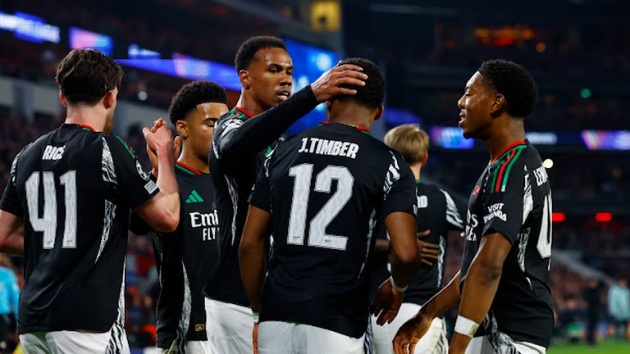 Fan Arsenal phấn khích khi phát hiện chiến thuật táo bạo của Arteta