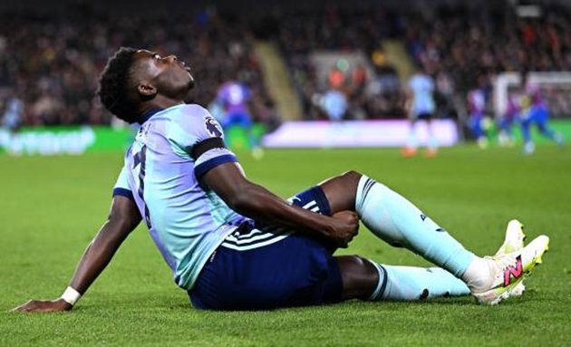 Fan Arsenal tìm thấy người thay thế Saka