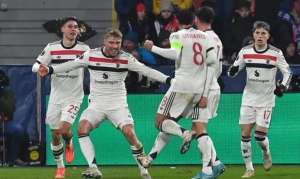 Fan MU: "Ruben Amorim đang biến Rasmus Hojlund thành Viktor Gyokeres"