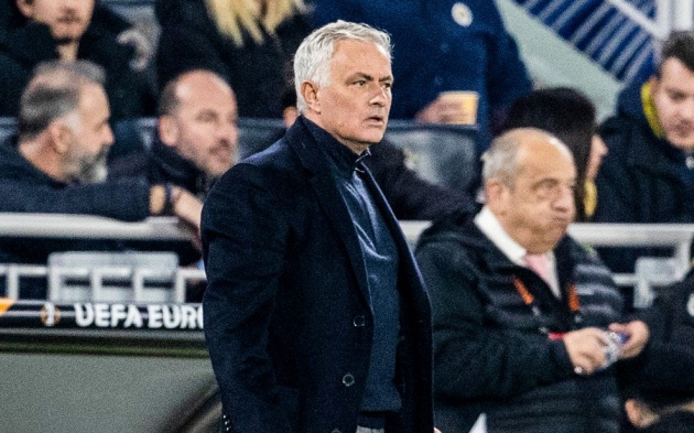 Fenerbahce 1-3 Ranger: Tấn công nhanh chóng; Mourinho đã gửi tin nhắn cho đối thủ của mình
