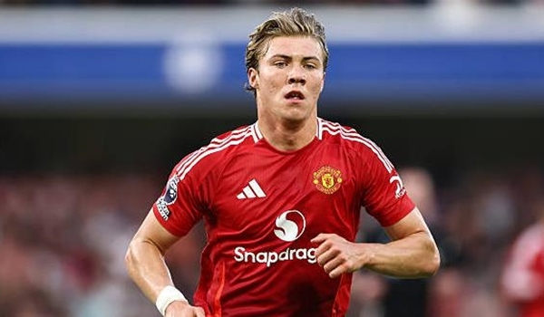 Fenerbahce muốn chiêu mộ Rasmus Hojlund