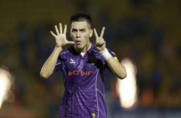 FIFA gửi tin nhắn đặc biệt đến Tien Linh