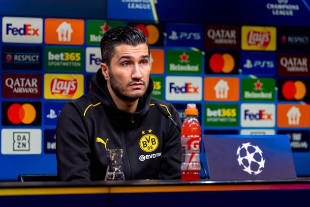 Flick cảnh báo, Sahin khẳng định: "Dortmund ở cùng đẳng cấp với Barcelona"